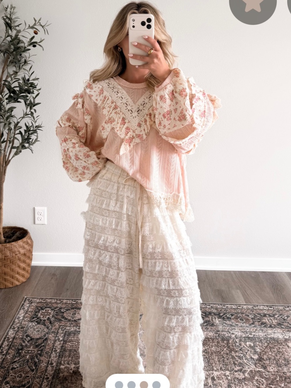mittoshop Cream Lace Ruffle Wide-Leg Pants - Picture 4 of 5
